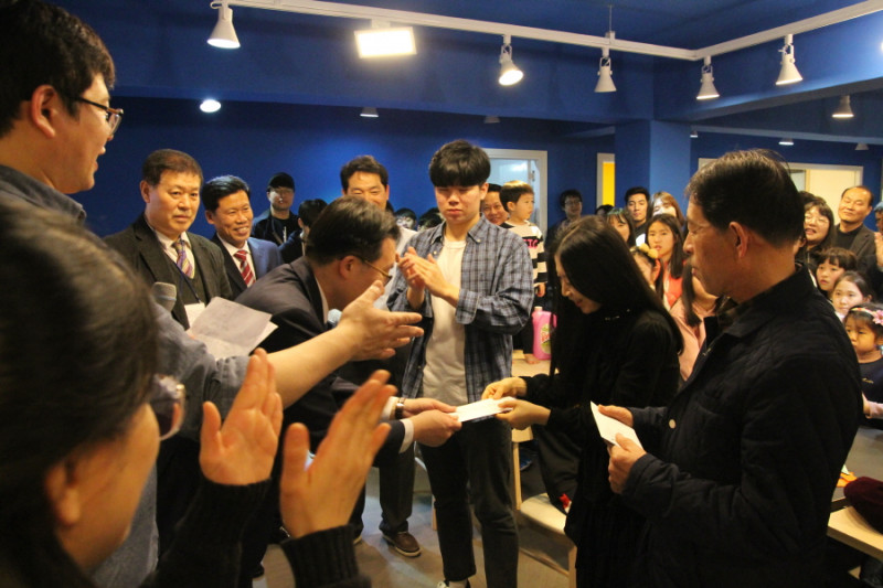 acb83d2513718ad8b92e0deb2cdbb9fe_1520152