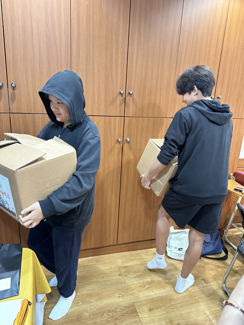 0be2e1bd6a2b1f4eb85e2cb8ec791284_1759664