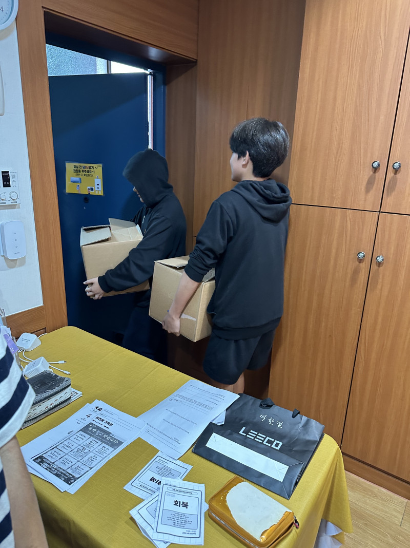 0be2e1bd6a2b1f4eb85e2cb8ec791284_1759664