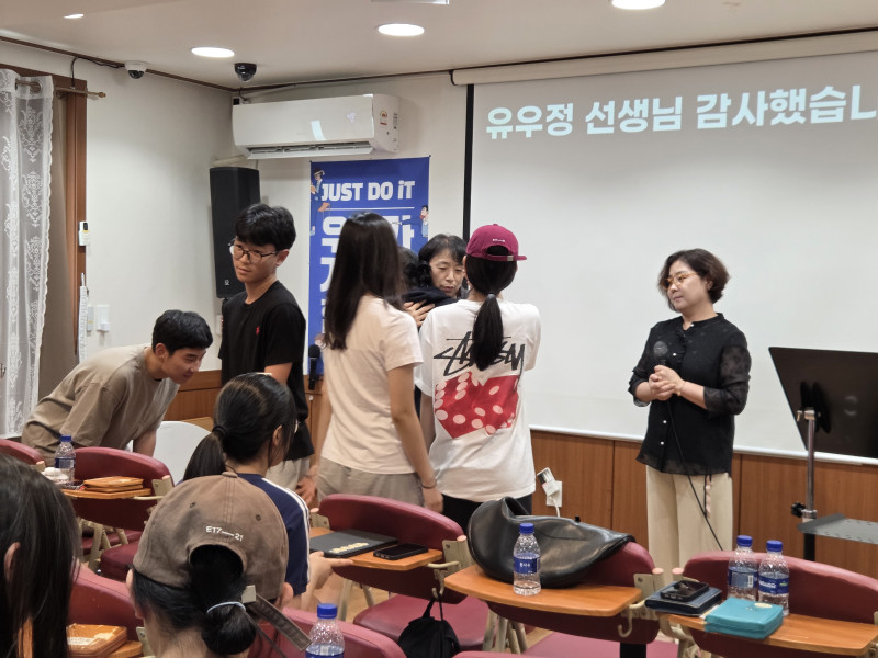 5b25a797d0c0b093af9e32ce569c7798_1759663