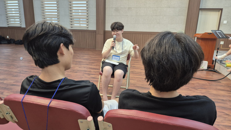 5d5687a2f8a9fb9d6cf4272361a8bf69_1759654