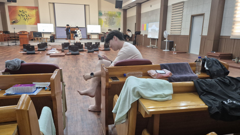 7d14cad4431dbe6de17da038f97f2b64_1759660