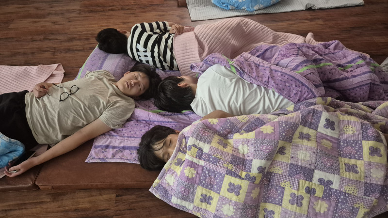 7d14cad4431dbe6de17da038f97f2b64_1759660