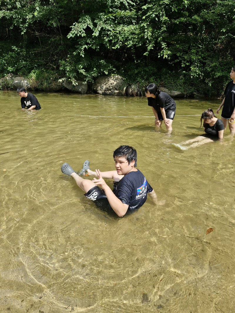 c7896a93d4b75d0f5313fbeb6d0effa0_1759660