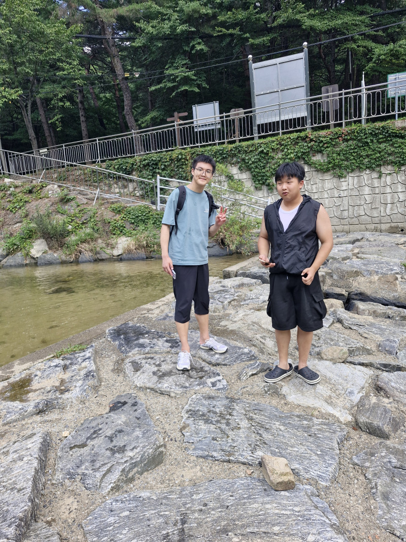 c7896a93d4b75d0f5313fbeb6d0effa0_1759660