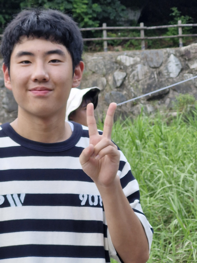 c7896a93d4b75d0f5313fbeb6d0effa0_1759660