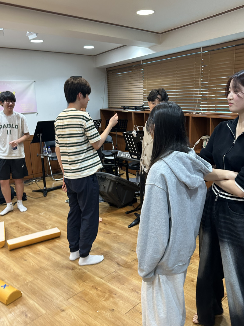 e41a7e27dddafd4538546d2ac4ade4e7_1759665