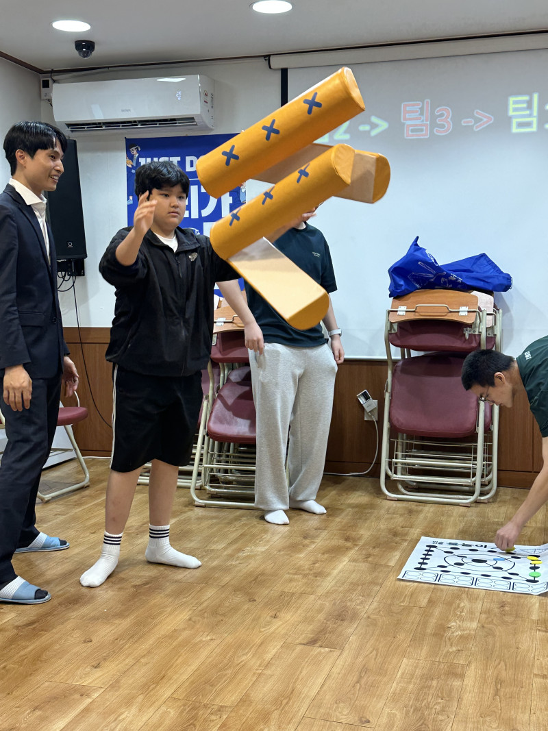 e41a7e27dddafd4538546d2ac4ade4e7_1759665