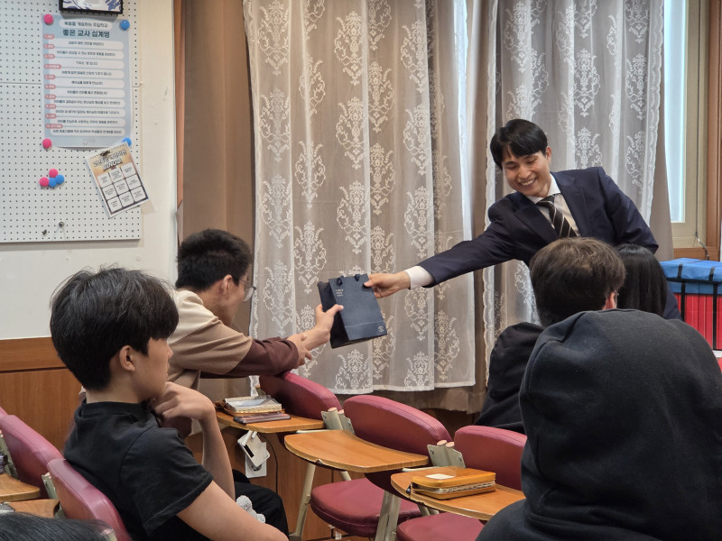 c6ec5d831fdb54968a2990d893e1b3e1_1762929