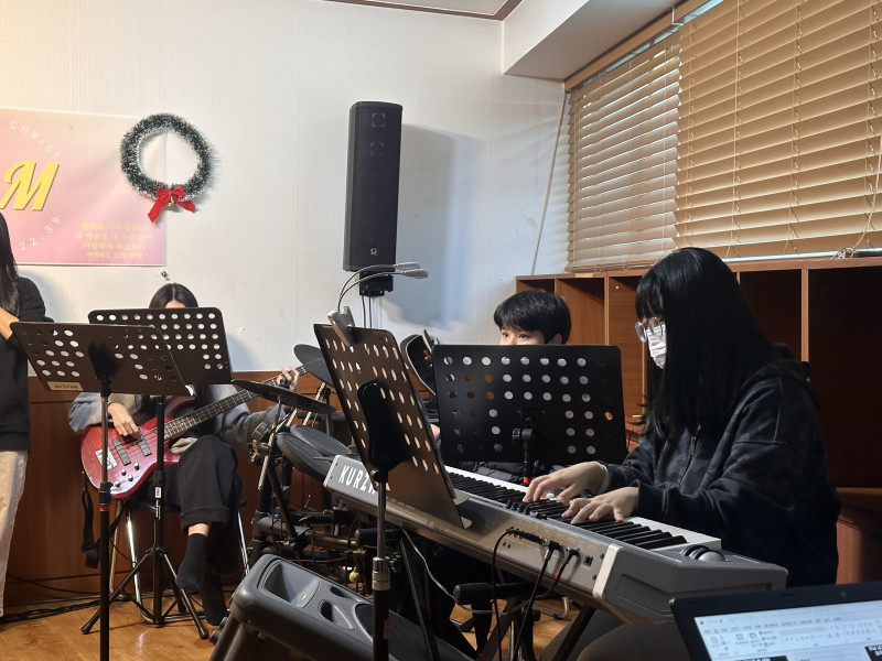 72cb70996d81ca58b4153b14bd7eb4ce_1766290