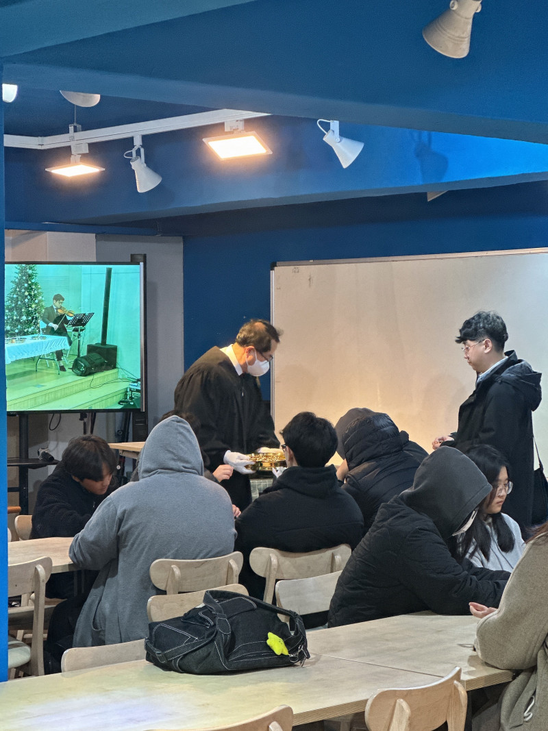 cfc4291ea65ef2fa76c61eea8d06184c_1765083