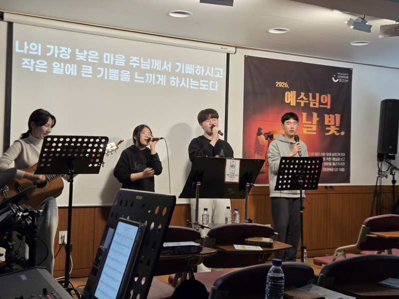 c8f7637553b2b2e4335b78c5822cefeb_1776704